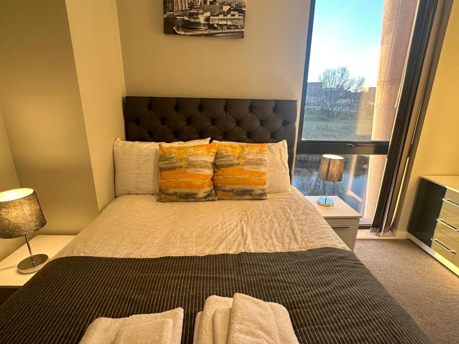 Adelphi Wharf Apartments By Beehosting Μάντσεστερ Εξωτερικό φωτογραφία