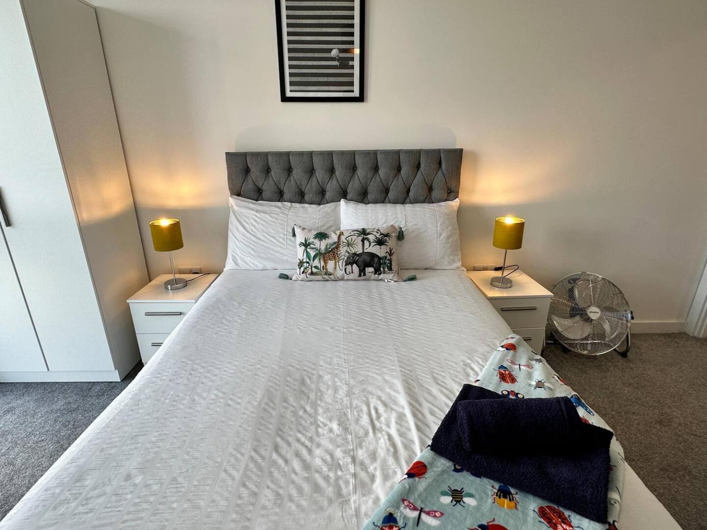 Adelphi Wharf Apartments By Beehosting Μάντσεστερ Εξωτερικό φωτογραφία
