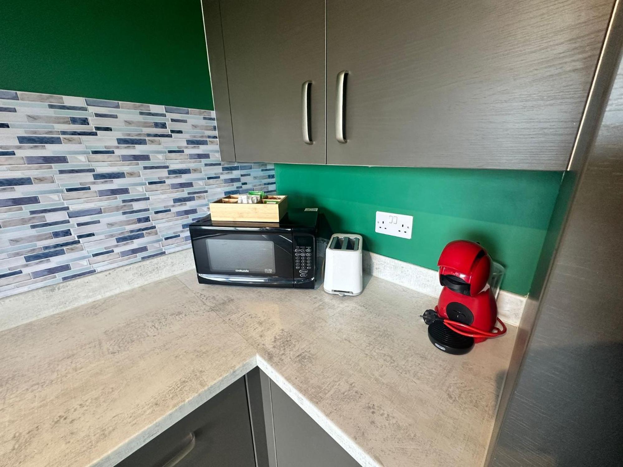 Adelphi Wharf Apartments By Beehosting Μάντσεστερ Εξωτερικό φωτογραφία